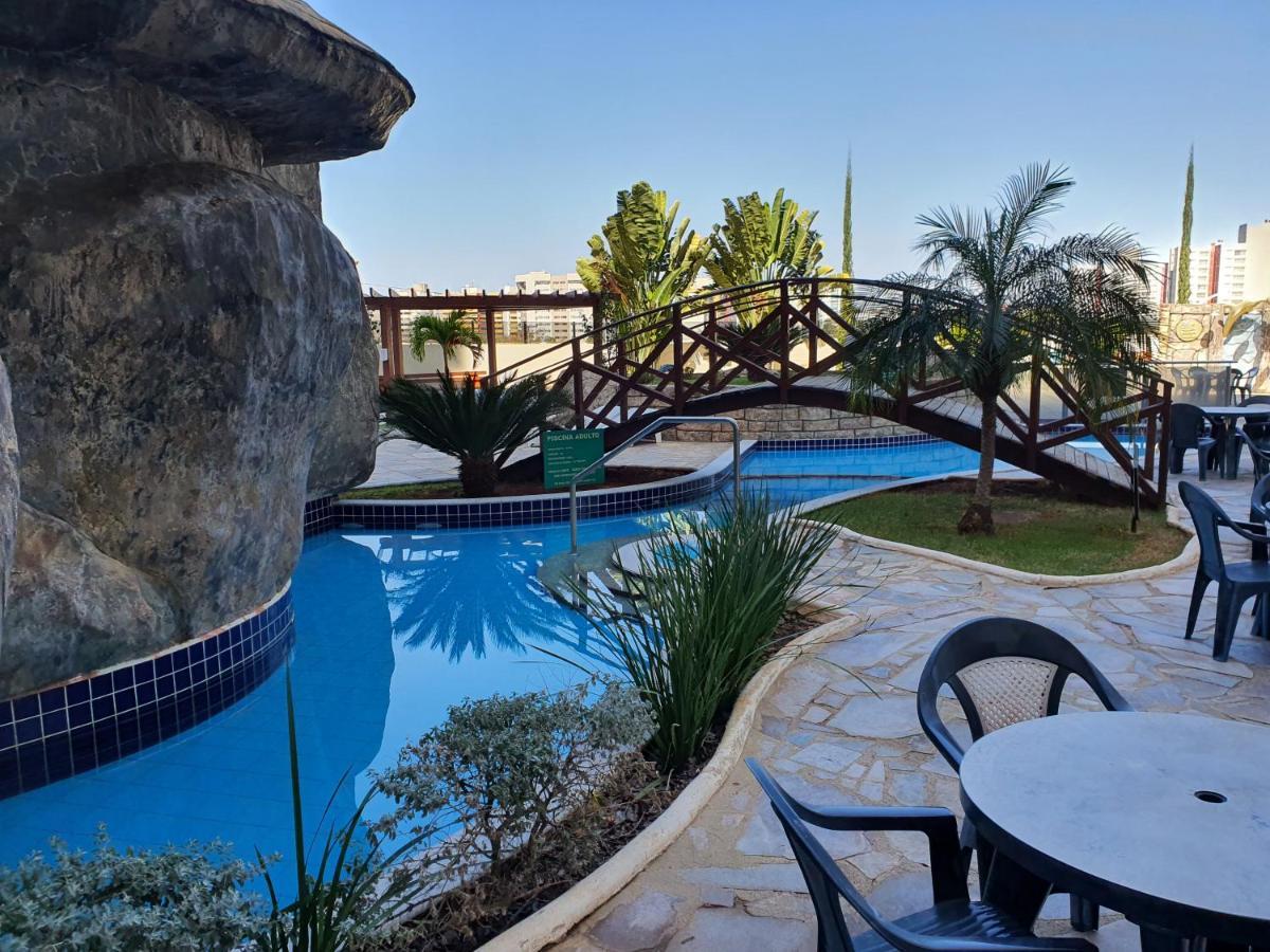 Golden Dolphin Resort - Grand & Express - Caldas Novas - Com Tv A Cabo - Aguas Termais Exterior photo